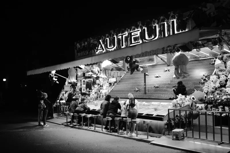 The Hustler's Gambit: How a Traveling Con Man Mathematically Dismantled Vegas's Greatest Poker Players