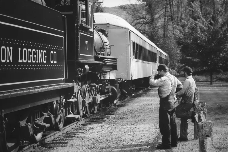 Freight Town Fighters: Seven Kids Who Grew Up Beside the Tracks and Took On the World